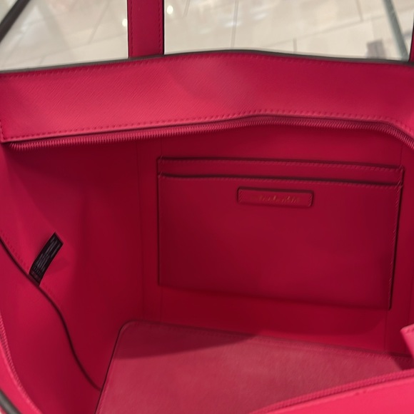 MICHAEL KORS 
Pratt Large Tote Shoulder Bag
COLOR ELECTRIC PINK 
NWT - Picture 11 of 16
